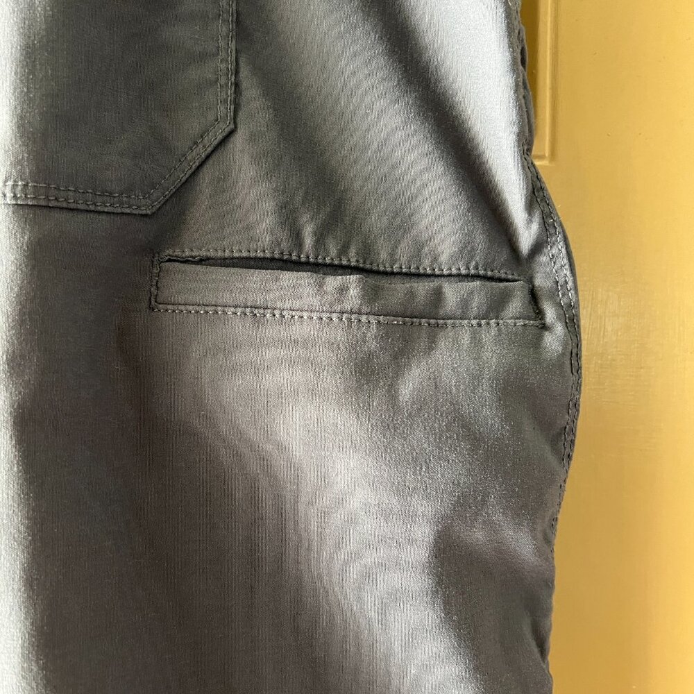 Duluth Dry on the Fly Skort Women’s 18 Blue Cargo Quick Dry Stretch - Picture 9 of 16